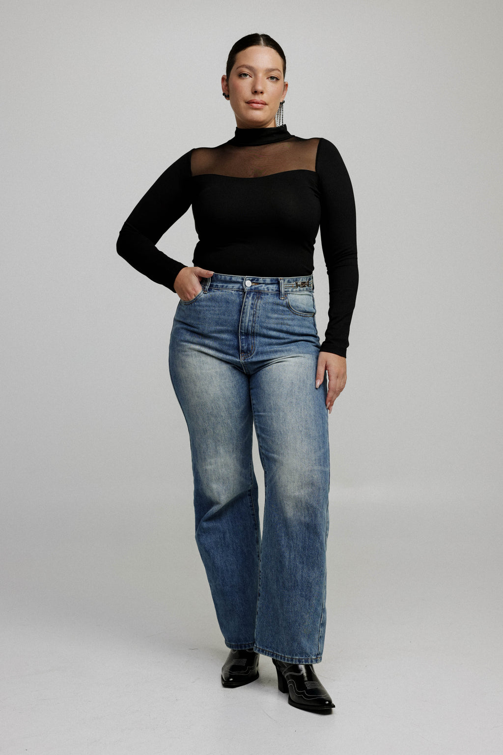 Elenora mesh top