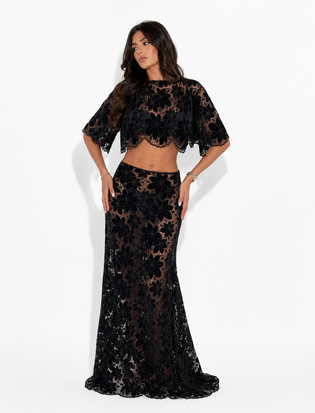 AMIRA FLORAL MAXI SKIRT - BLACK