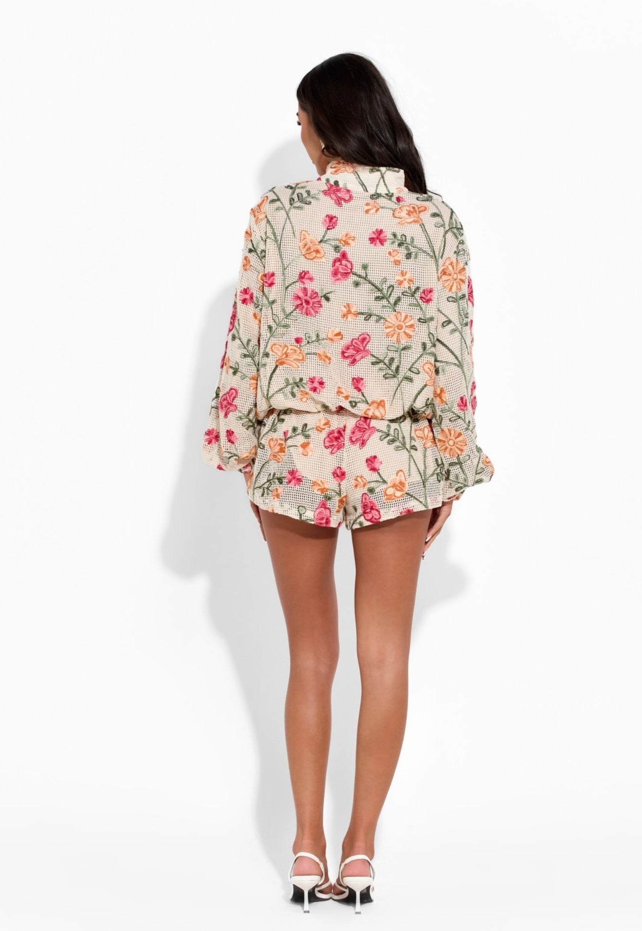 DAHLIA FLORAL CROCHET SHORTS