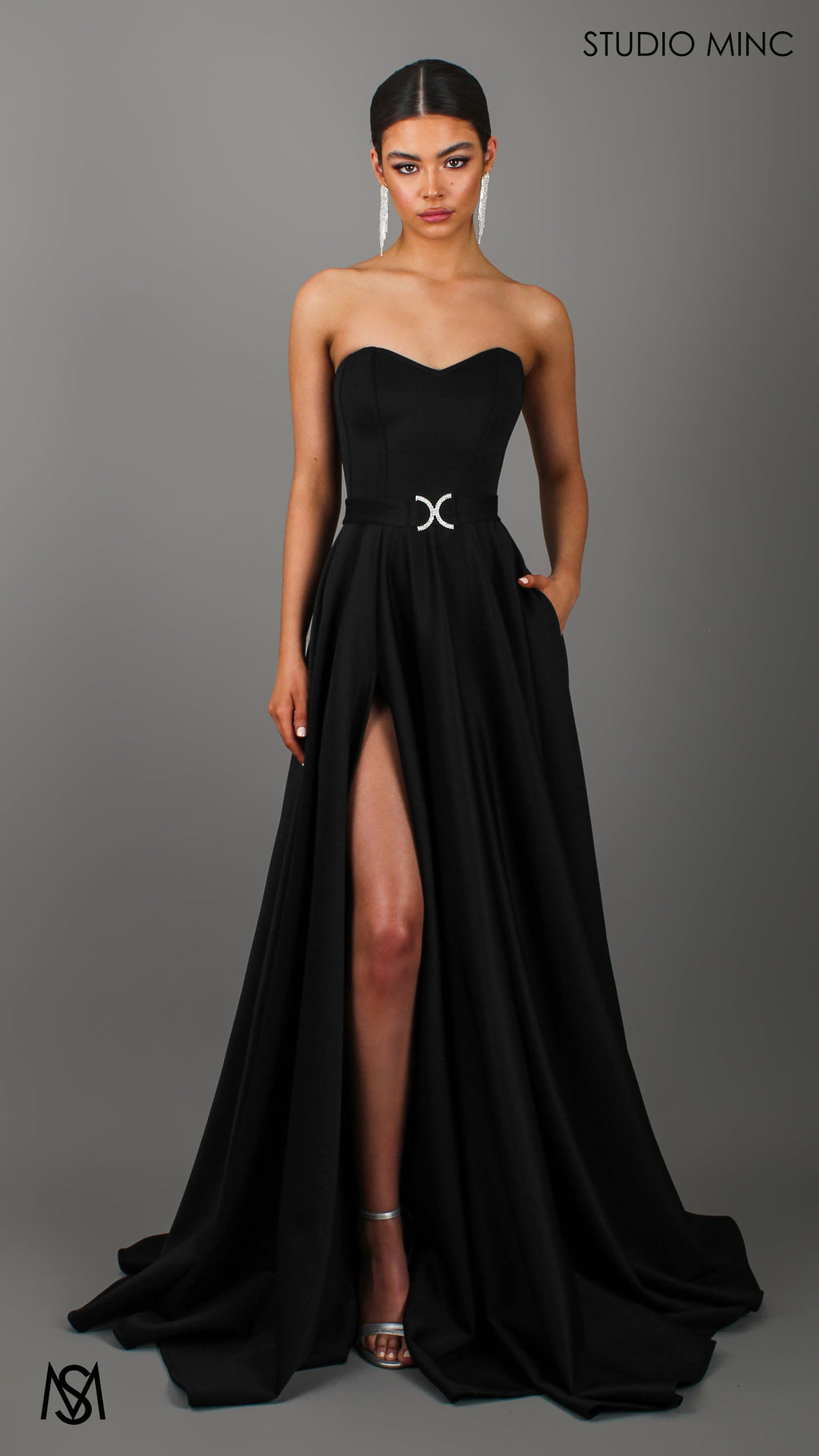 SWEETHEART - Black Strapless Formal dress with Corset & Full Circle Skirt