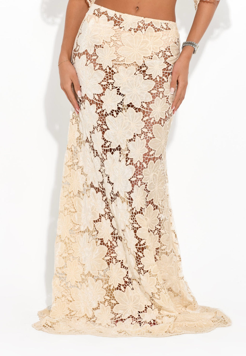 AMIRA FLORAL MAXI SKIRT - BEIGE
