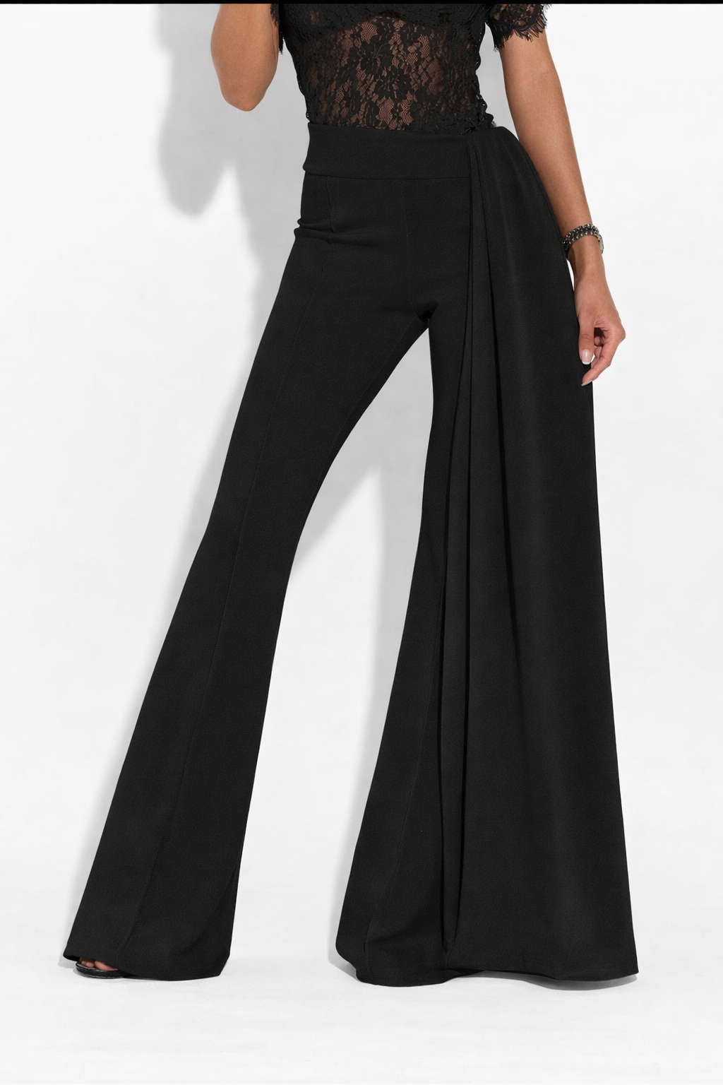 GARDENIA Lace Top (BLACK)