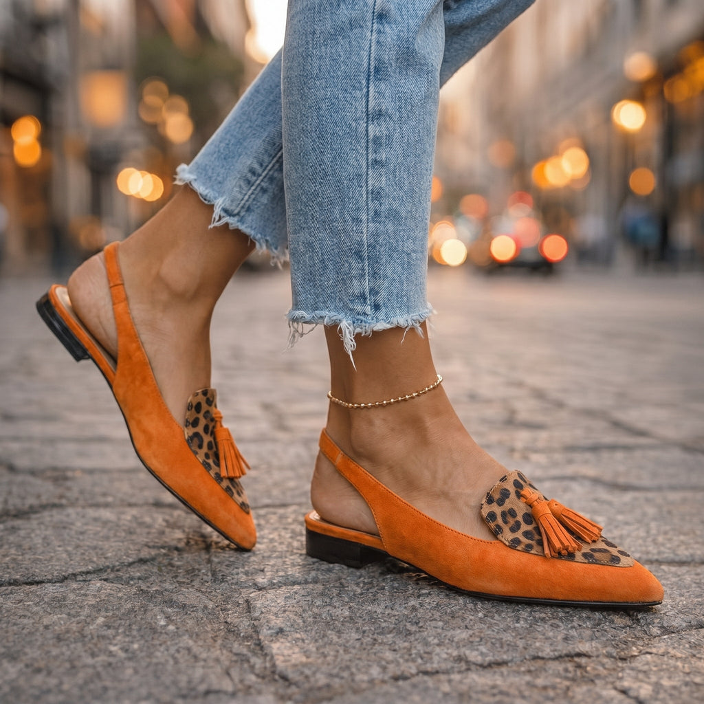 LORENA | SANDALS WITH STRAPS & TASSEL DETAILS