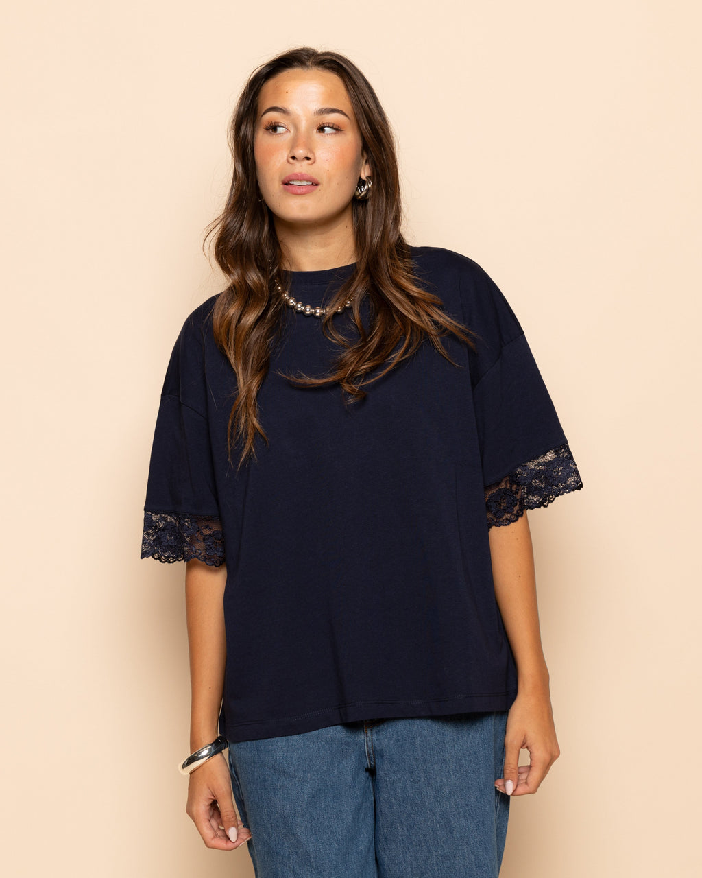 LACE SLEEVE OVERSIZED TEE NAVY