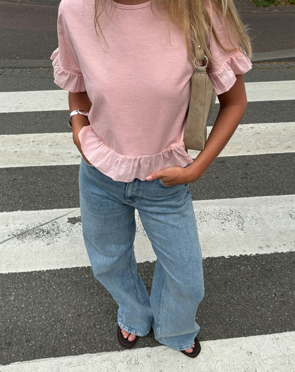 COMFORT WIDE LEG JEANS MID BLUE