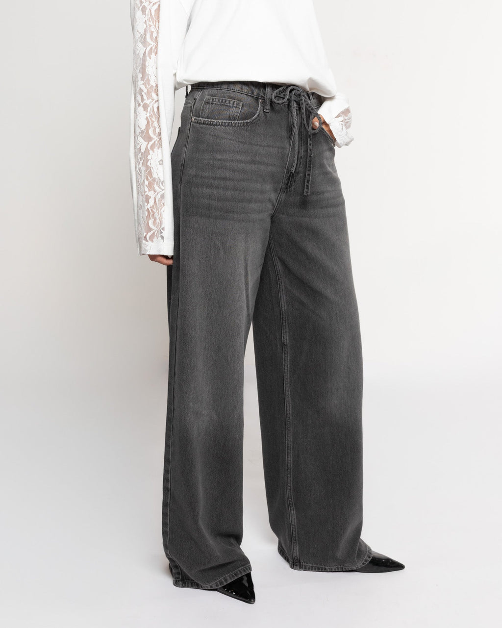 LOTTE BAGGY JEANS GREY