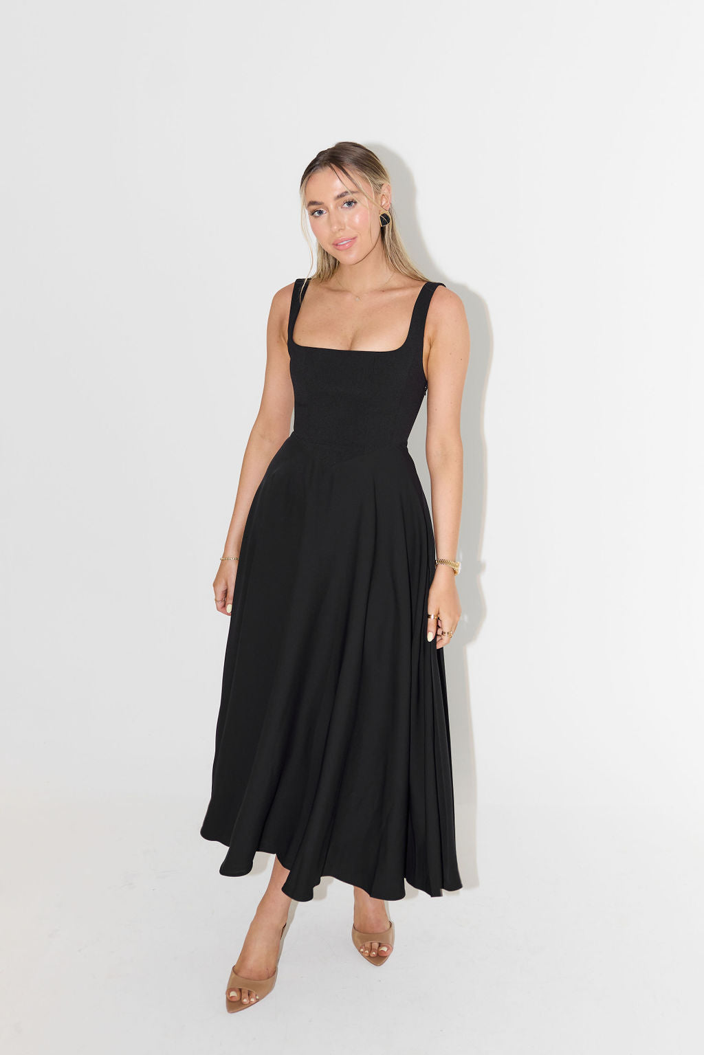 Celestia  High Waist Square Neck Midi Dress | Black