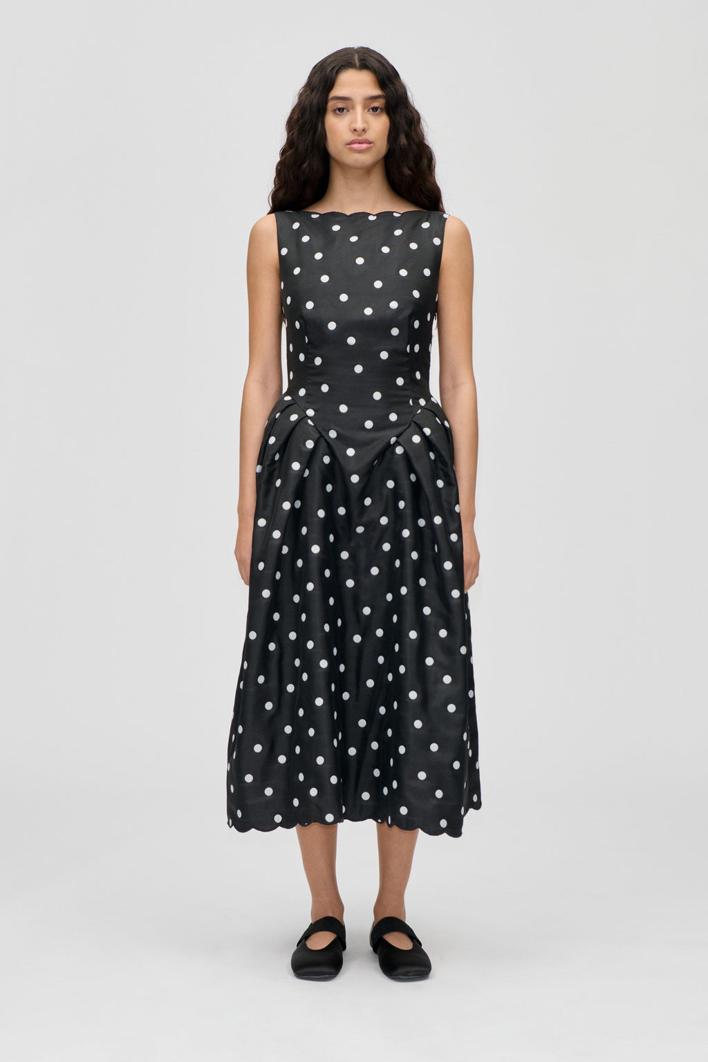 Voluminous Midi Dress - Quilted Dots