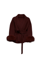 ARCTIC GRACE – Elegant Coat