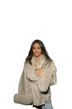 ARCTIC GRACE – Elegant Coat
