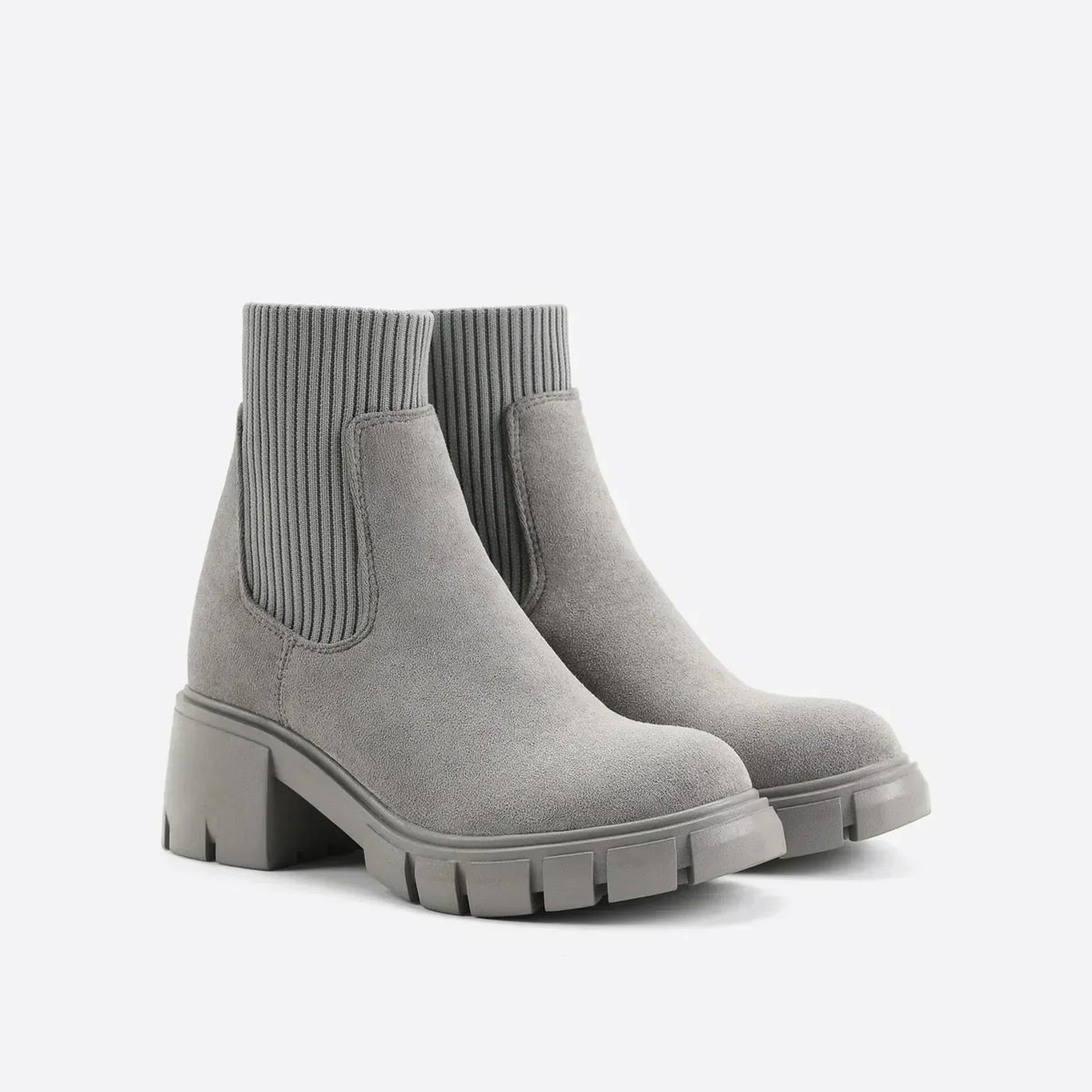 Norvello | Classic Chelsea Boots