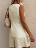 64b136-1e cardigan and loose shorts set, soft knit cardigan paired with relaxed shorts, casual and comfortable women's loungewear.