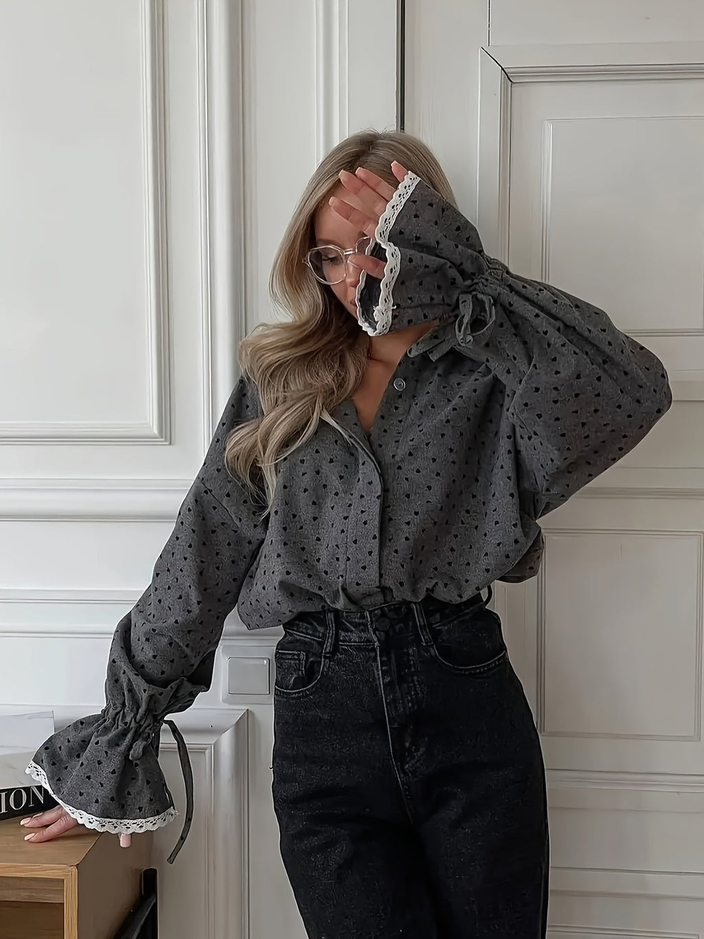 Elegant Heart Print Ruffled Sleeve Autumn Blouse