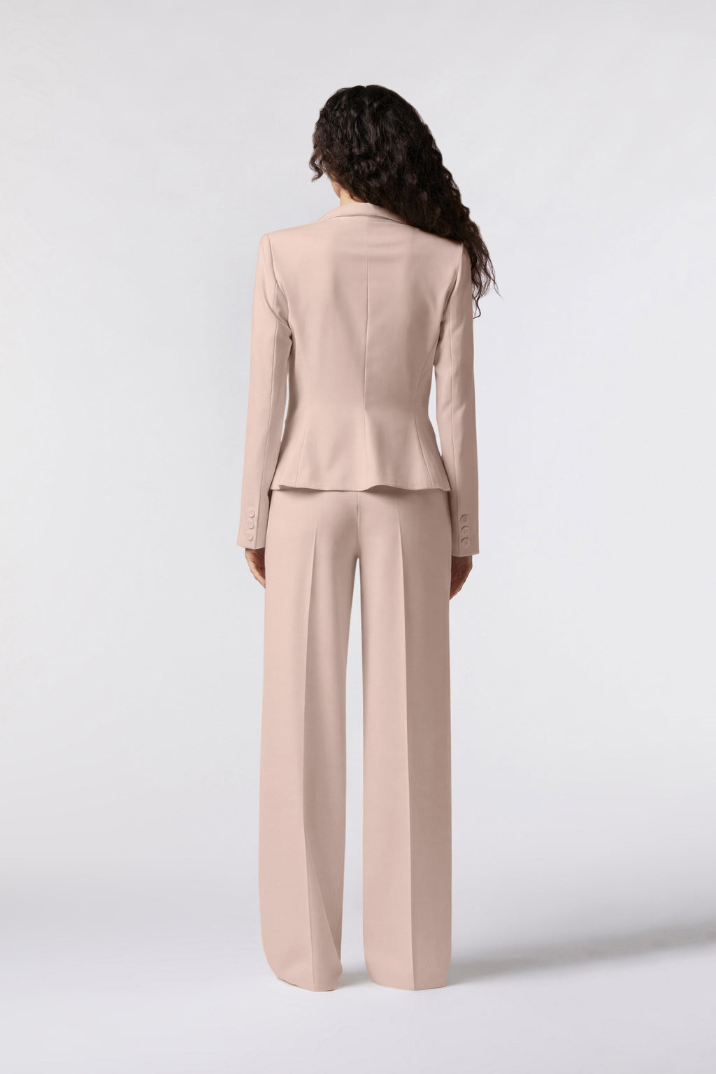 Goito Palazzo Suit | Kady