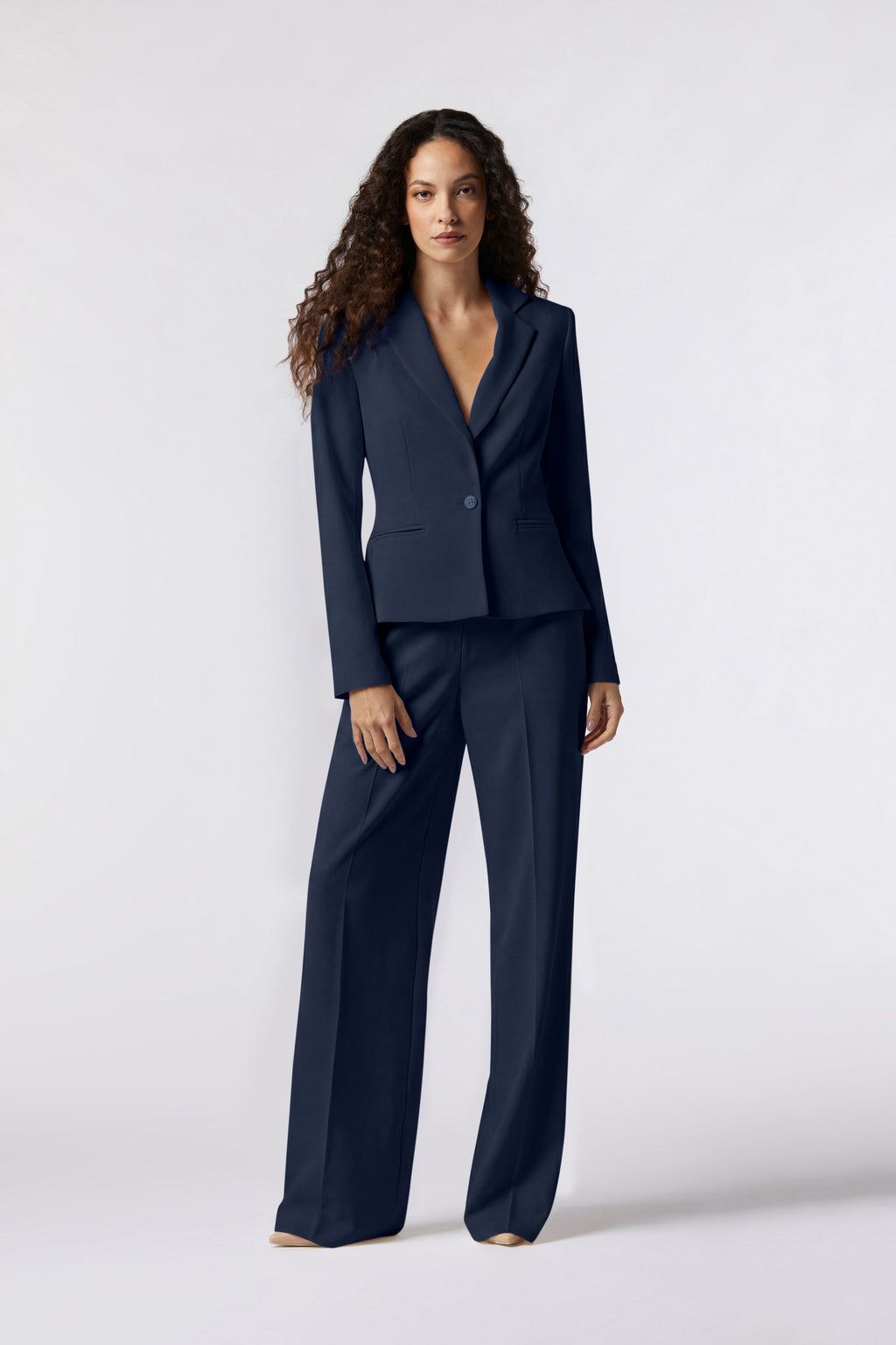 Goito Palazzo Suit | Kady