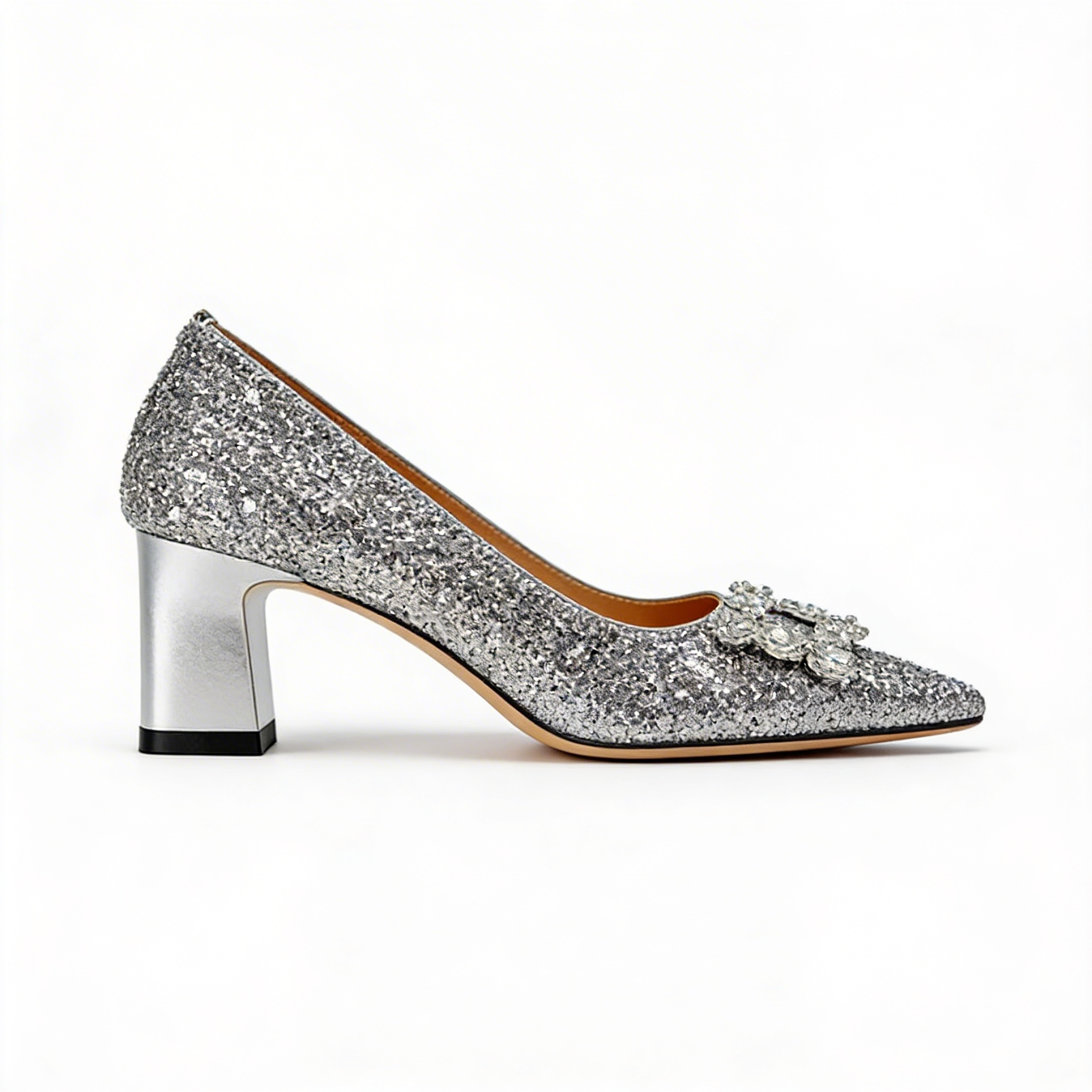Magdalena | Orthopaedic member with brocade (or "with brocade")
