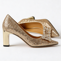 Magdalena | Orthopaedic member with brocade (or "with brocade")