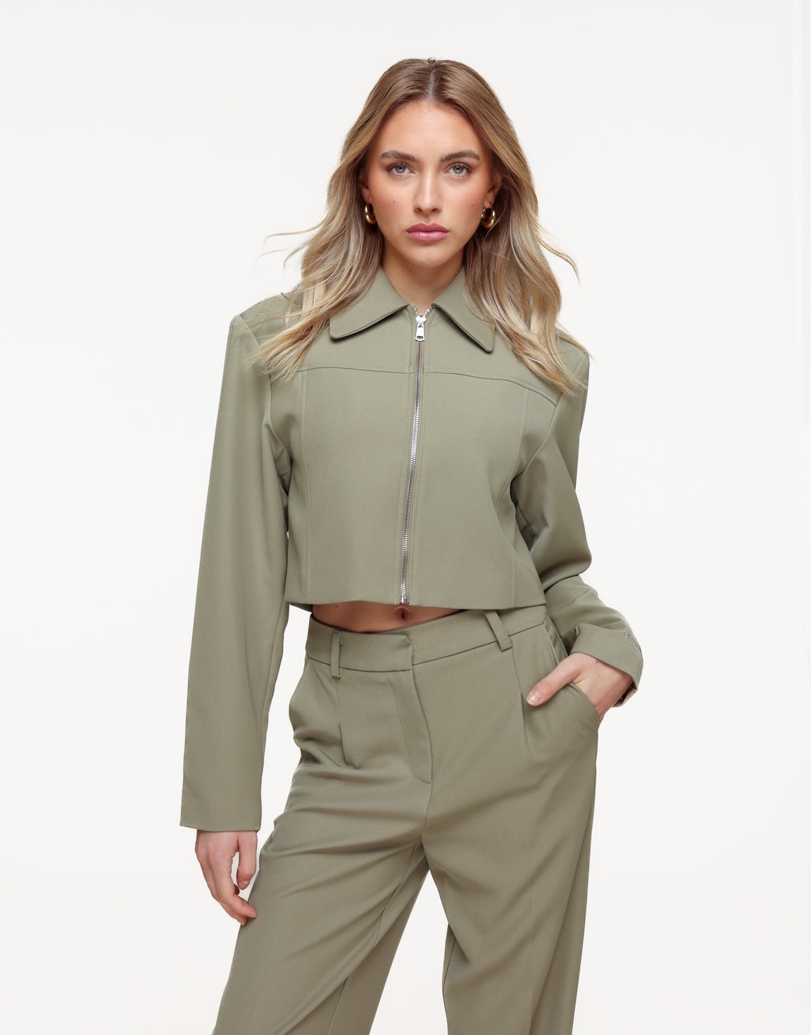 Khaki Luxe Studio - Set