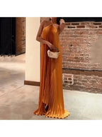 Kyla - Chic Pleated Halter Neck Maxi Dress