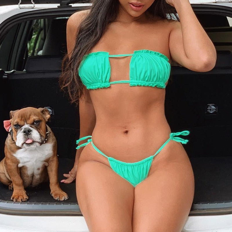 Bandeau String Bikinis