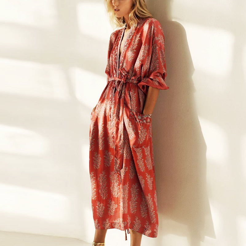 Kimono dress with pockets