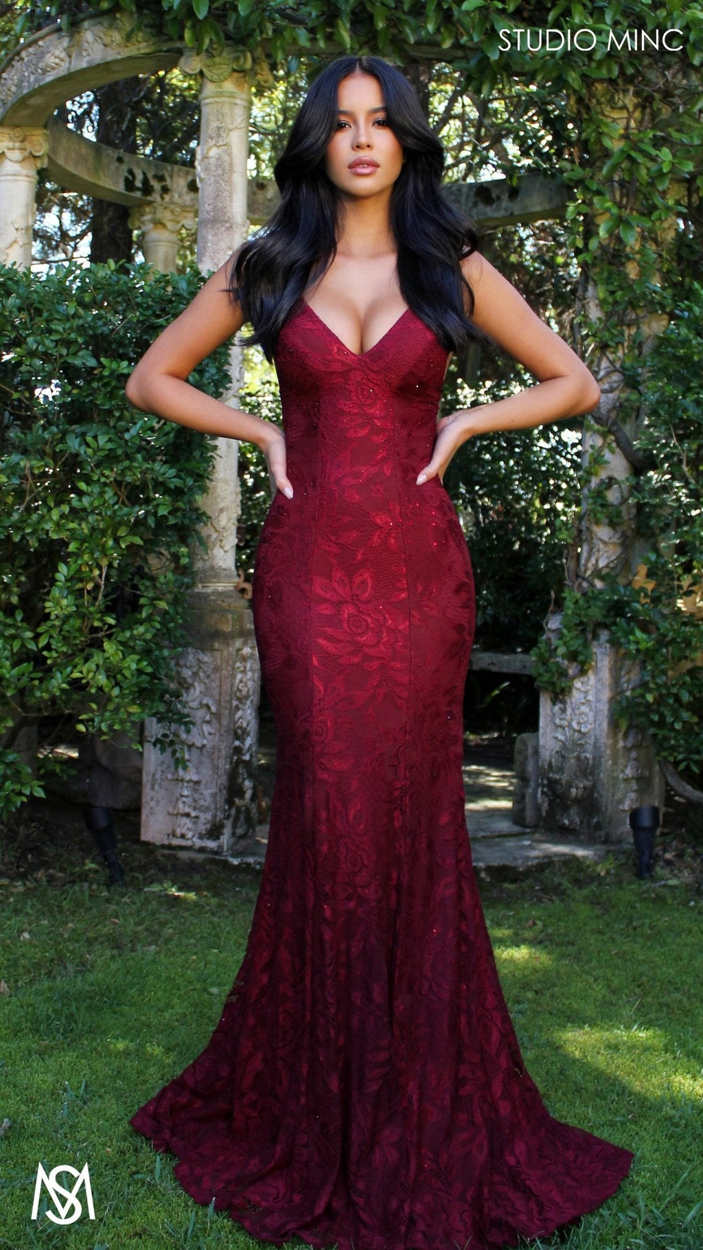 Jasmine - Maroon Red formal dress | lace V neckline fitted mermaid lace up
