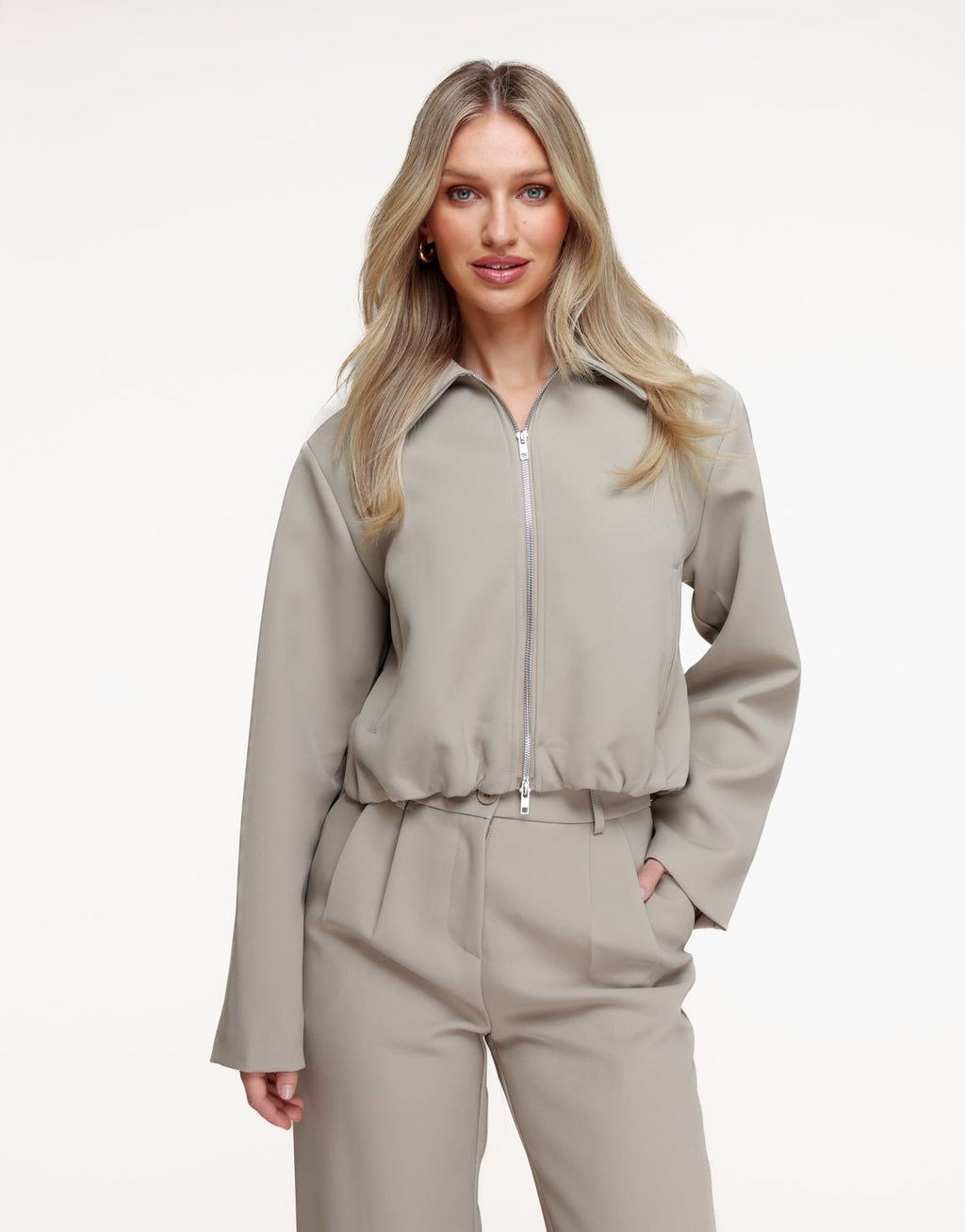 Taupe Premium Achterkant Detail - Jas